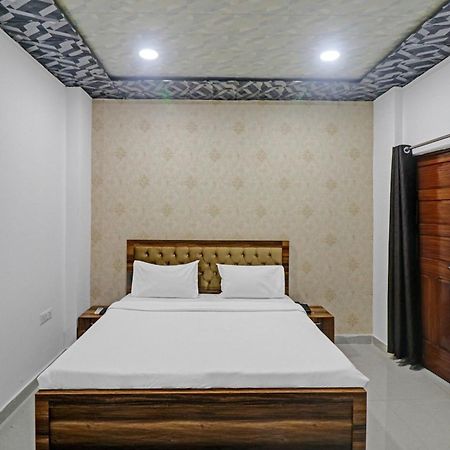 Hotel O Paras Palace Канпур Экстерьер фото